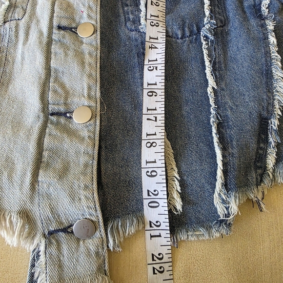 POL Mixed Wash Pearl & Rhinestone Distressed Denim Vest - Picture 6 of 12